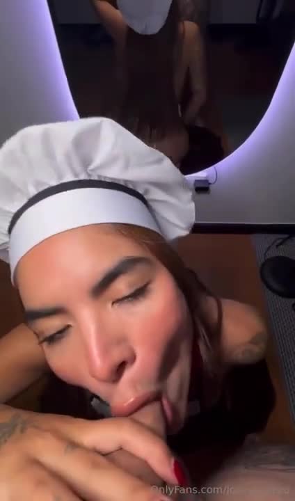 Sexy Chef Jois Ramirez Gives A Fan A Taste Of Good Sex
