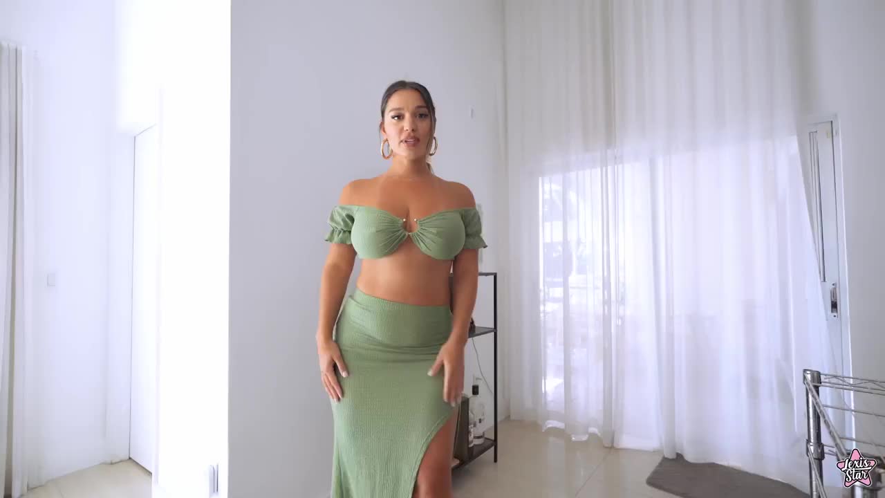 Lexis Star BRAND NEW Sexy Step Mom Cooked Me Lunch And Caught Me Jerking Off To Her Ass