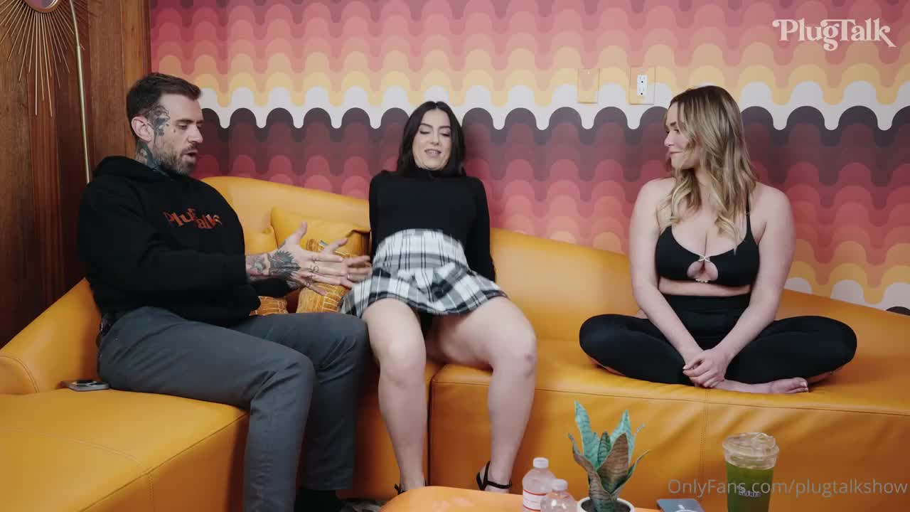 Mia Malkova Lesbian Experiance With Lena The Plug On PlugTalk Podcast