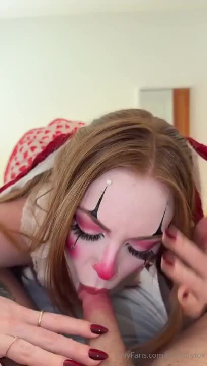 Ivory Fox Gives A Sloppy Head As A Clown