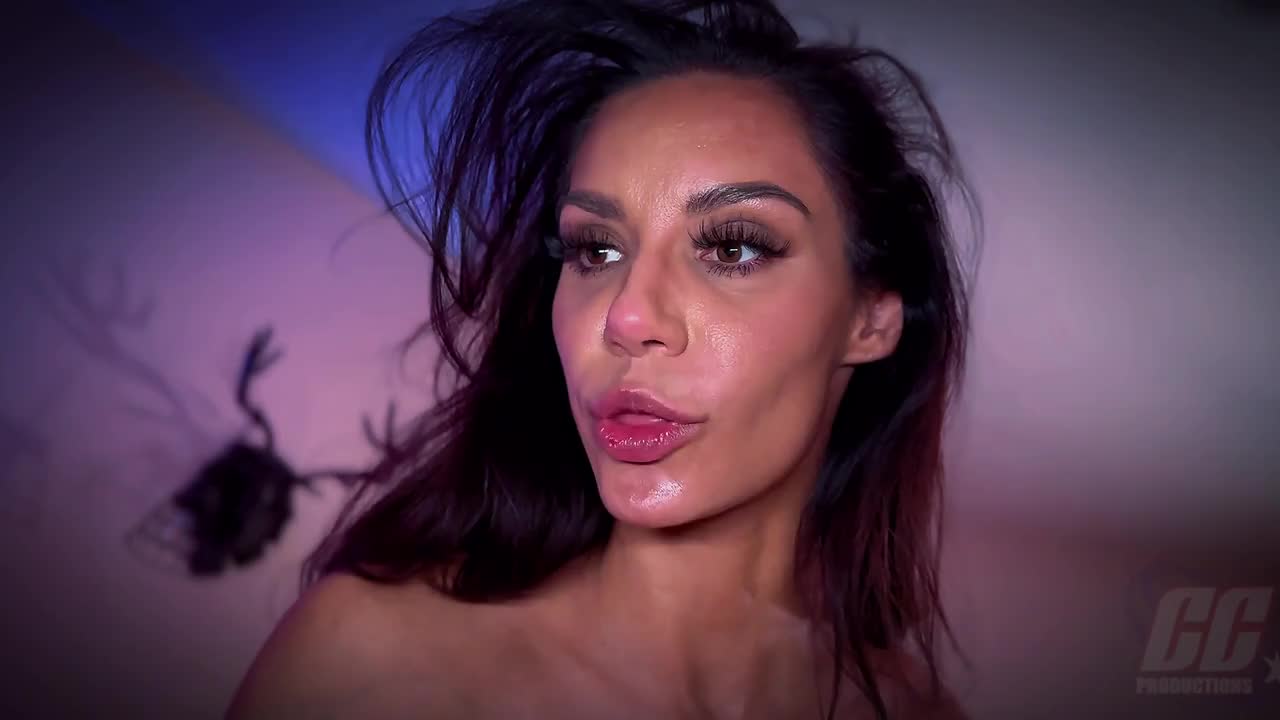 Remy Rune BDSM Bondage Milf Lesbian Sex