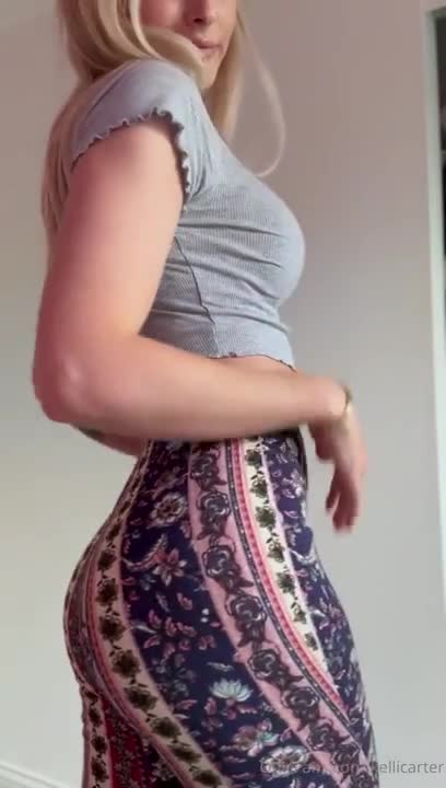 Kelli Carter Rides Her Dildo Until She Cums