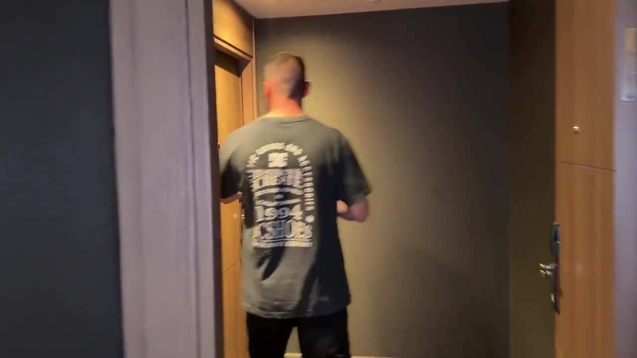 LuizaMarcato’s Asshole Gets Smashed By The Delivery Guy