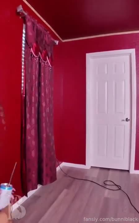 Bunniblack Rides A Cock & Gets Her Pussy Creampied