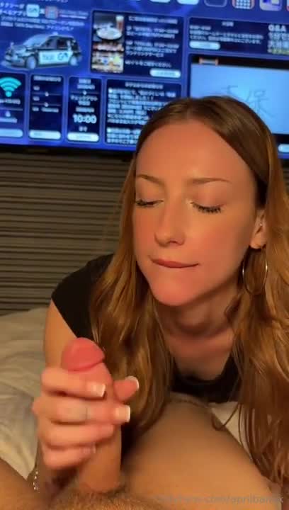 Aprilbanxx Gets Plowed After Giving A Head