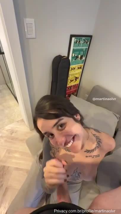 Martina Oliveira Gives Her Boyfriend A Blowjob And Takes A Facial
