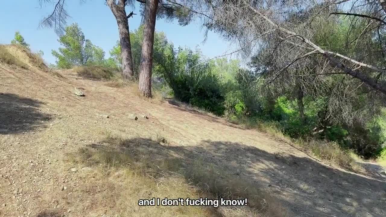 Sugary_Kitty’s Risky Sex Tape In The Woods
