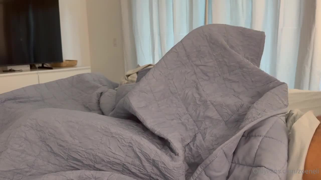 Zoe Neli’s Morning Sex Tape With Her Boyfriend