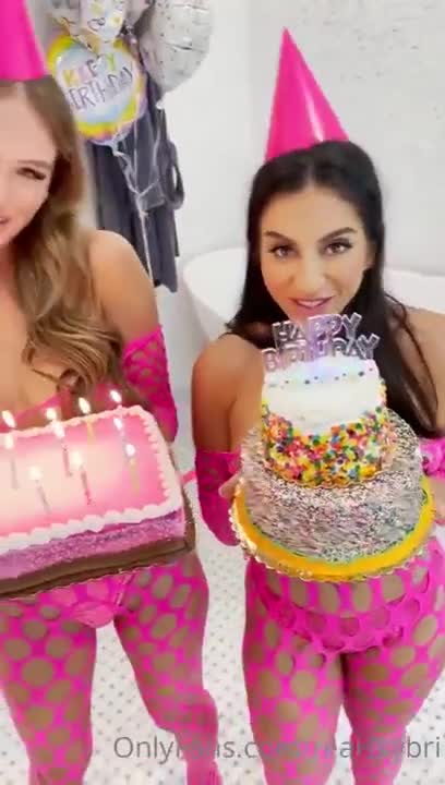 Lena The Plug & Sky Bri’s Surprise Birthday Threesome