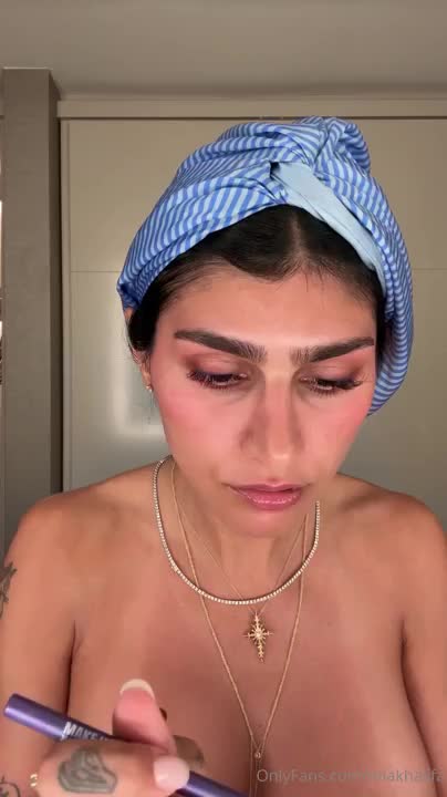 Mia Khalifa Naked Get Ready With Me Video For Late Night Party NEW PPV