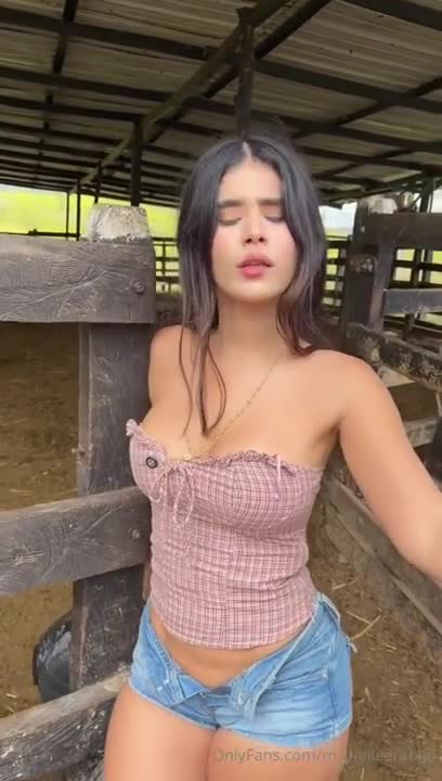 Michelle Rabbit Visits A Farm For Sex