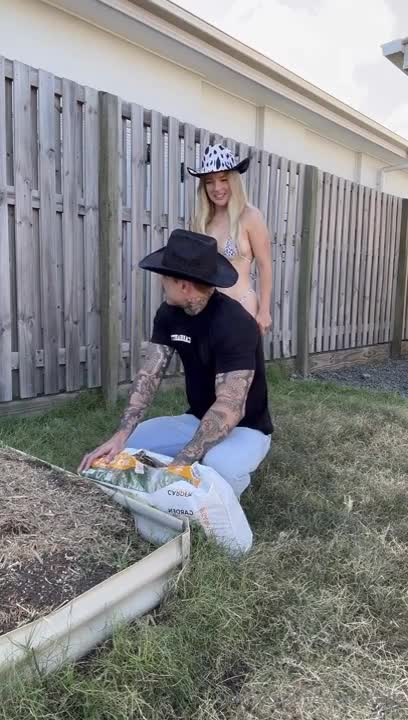 Millie Hannah Gets Fucked In A Cow Costume