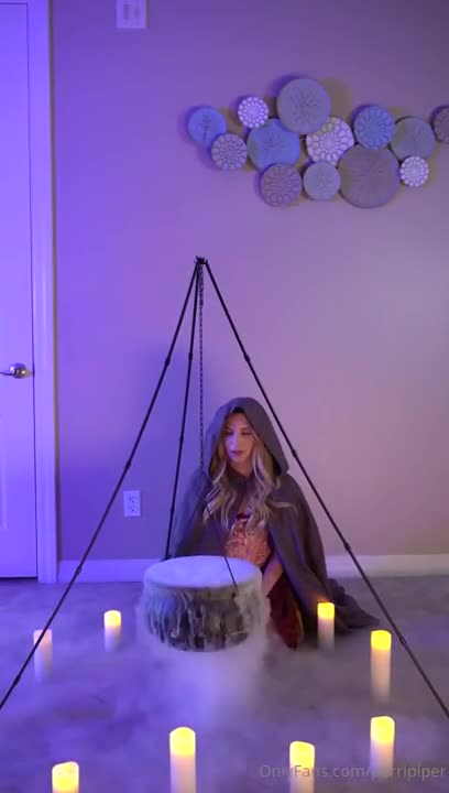Horny Perri Piper Gets Drilled By Her Fuck Machine