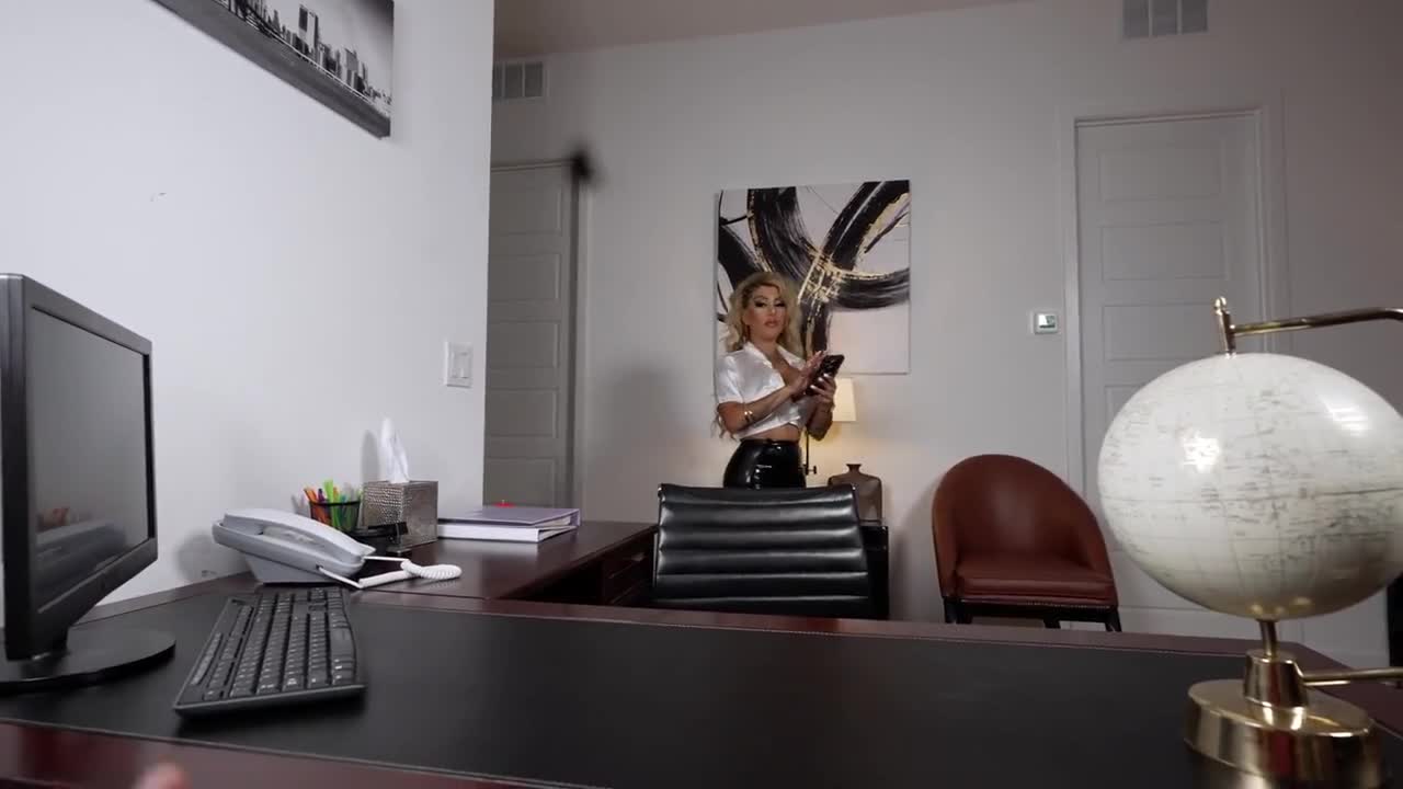 Kitana Montana Office Fuck with Plastic Tits Sexy Boss