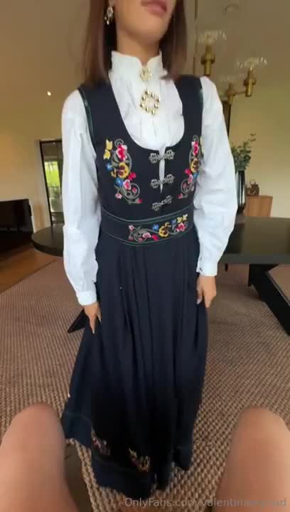 Valentina Myriad Takes Cock With Her Dress On