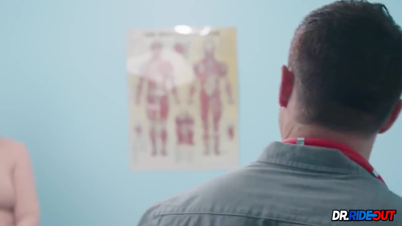 Leah Winters Breeding Cock Ride The Doctor