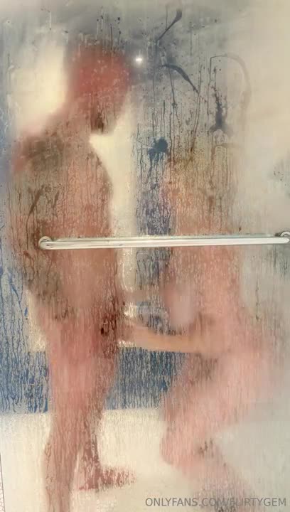 FlirtyGem Gets Plowed After Taking A Shower