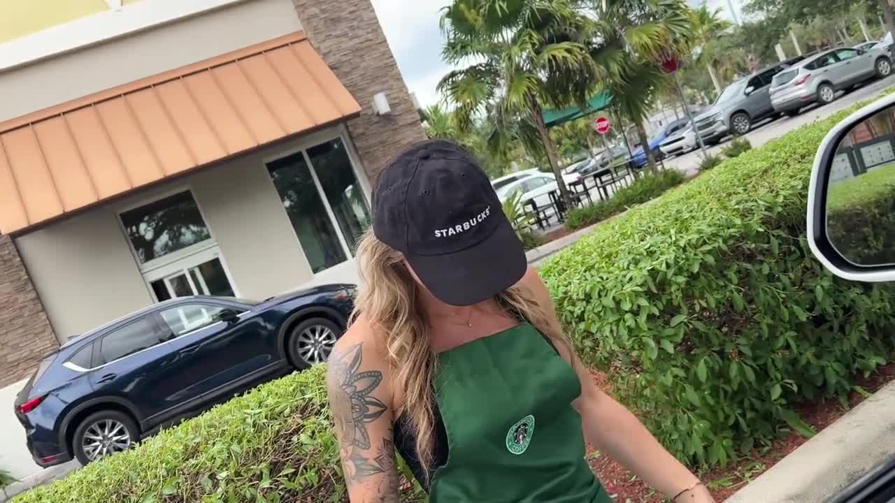 Gomorrah Starbucks Slut Fucked byTeddy Tarantino On Her Break