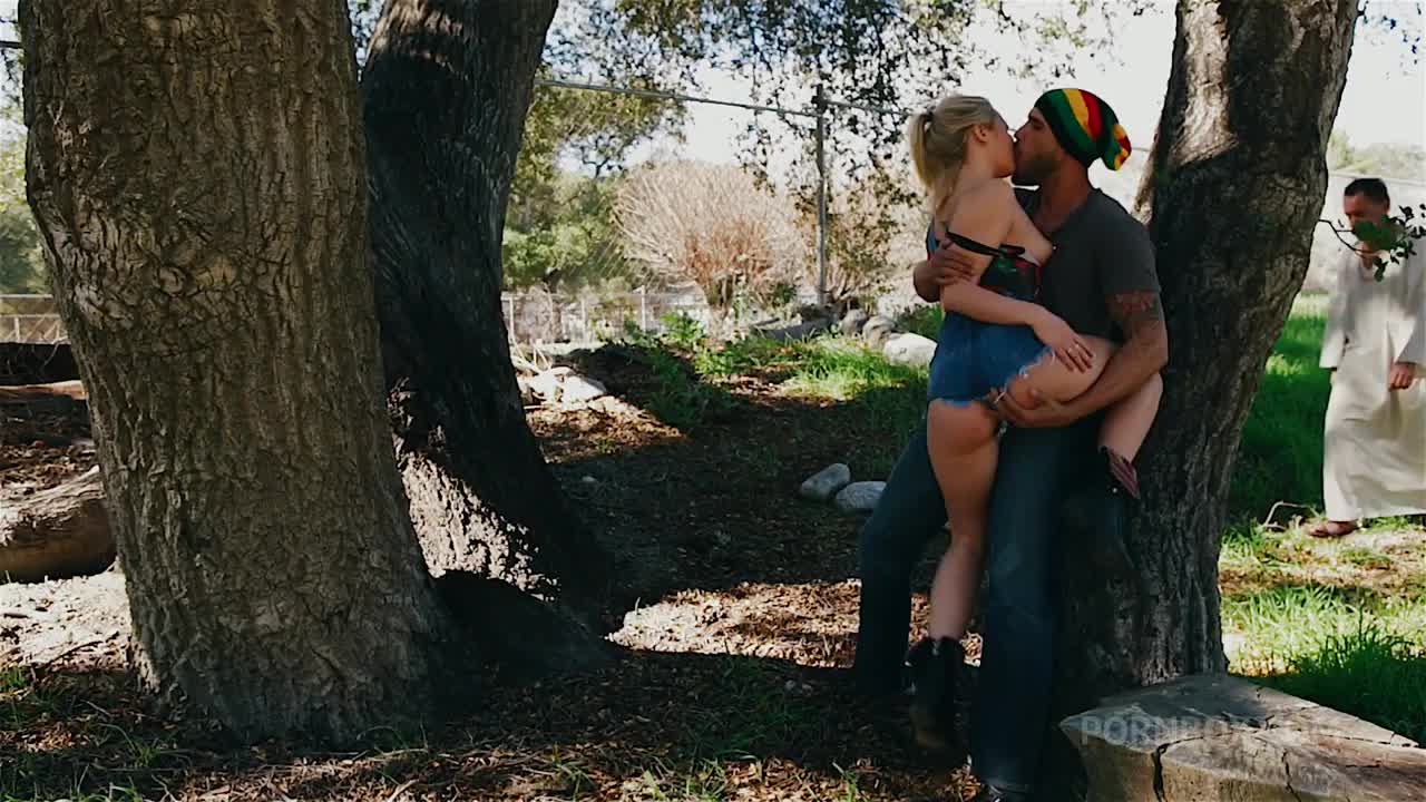 Dakota James Cuck Hubby Gives The Permission To Cheat On Him