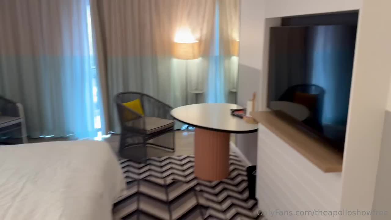 Veronica Grace All natural Curvy NEW In Porn Hooking Up POV With Theapolloshow