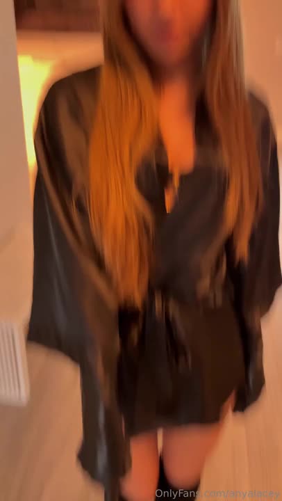 Dominant Anya Matusevich Takes Control Of A Cock