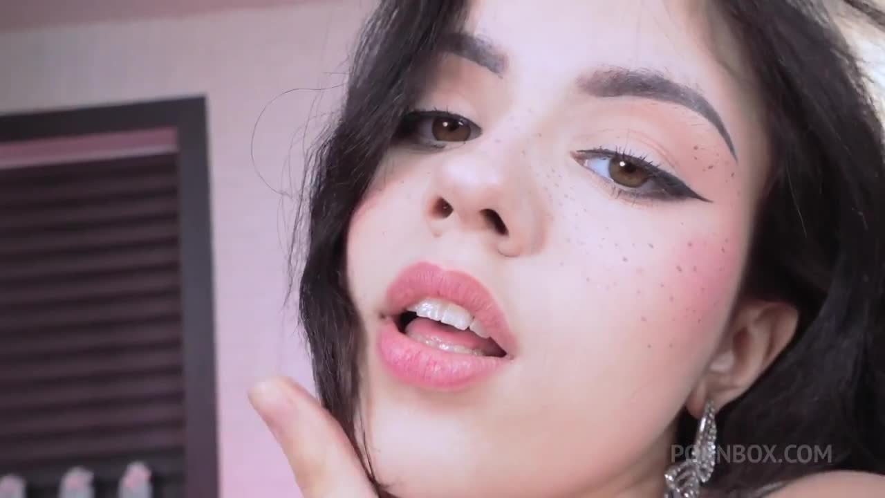Rihanna Black’s First Anal Experience With A BBC