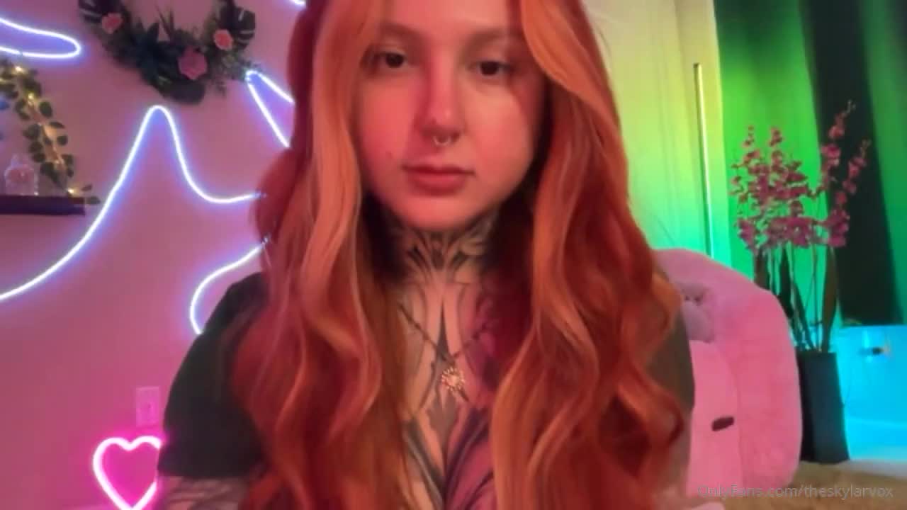 Skylar Vox NEWEST And Dirtiest Onlyfans Live BG With A Fan