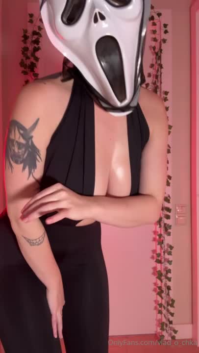 Ghostface Vladochka Strips Off And Rides A Dragon Dildo