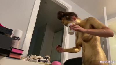 Anna Zapala OnlyFans leaked Anna Zapala golden nude on HDthot